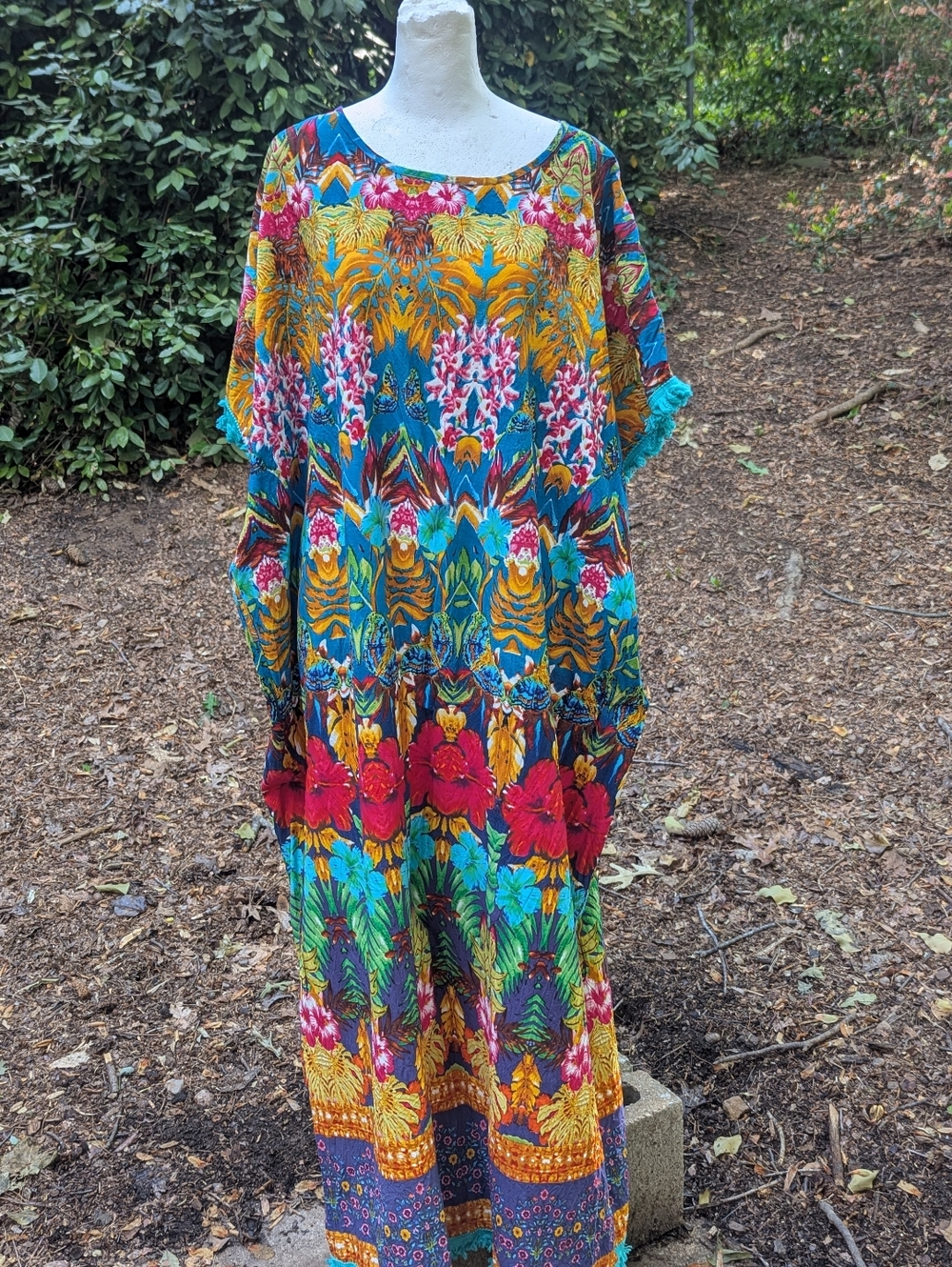 Naudic Kaftan Dress One Size OS Vibrant Floral Butterfly Print Viscose Fringe B